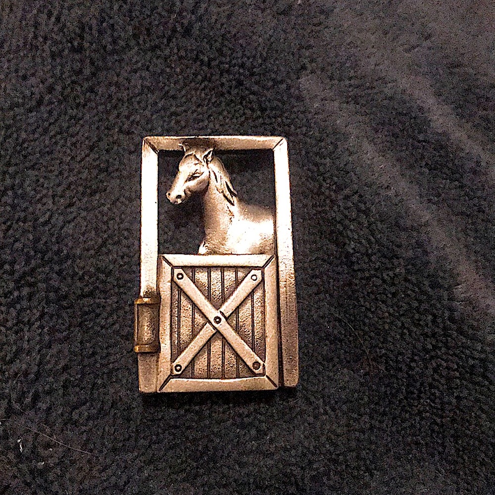 Jj Pewter horse pin